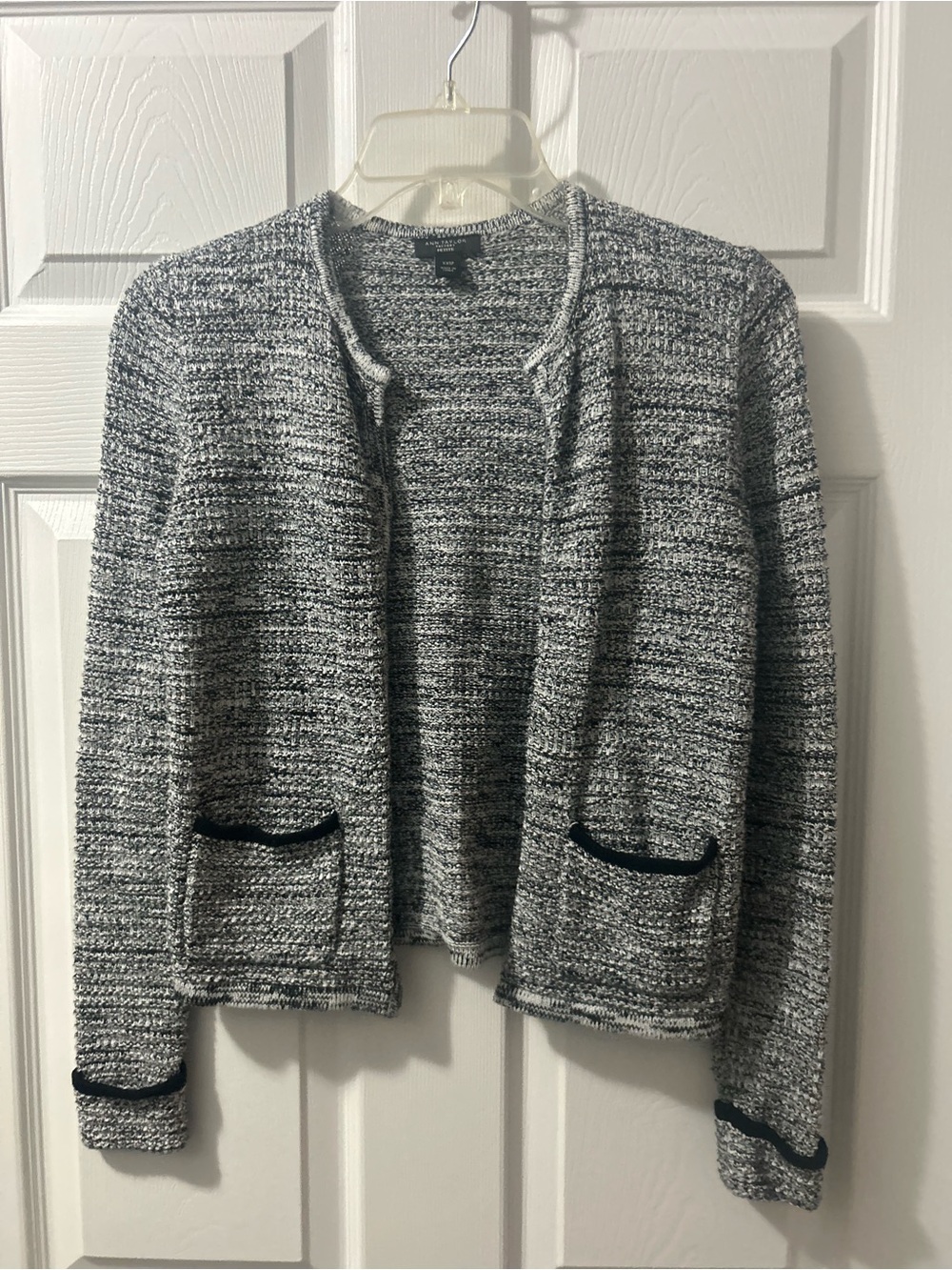 Ann Taylor Black and White Marled Open-Front Cardigan